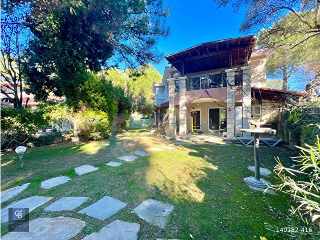 URLA ÇAMYUVA SİTESİ SATILIK 4+1 MÜSTAKİL VİLLA