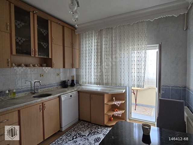 REYHAN SİTESİNDE GENİŞ VE FERAH YATIRIMLIK VE OTURMALIK DAİRE - Görsel 11