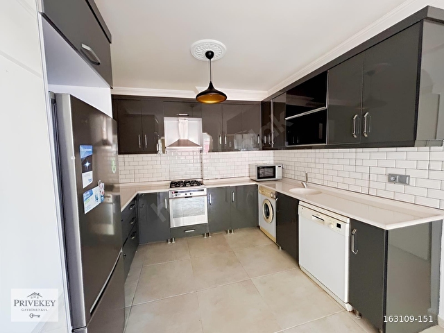 Fethiye Karagözler de Deniz Ve Marina Manzaralı 2+1 Eşyalı Daire - Görsel 15