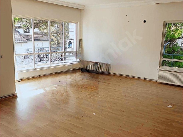 GÜRSÜ ALTIN SİTESİNDE SAHİLE YÜRÜME MESAFESİNDE 2+1 SATILIK - Görsel 6