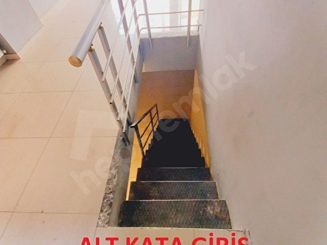 Cadde Üstü,  Giriş,  60m²,  Doğalgazlı,  Mutfaklı,  Wcli,  Bahçeli, Kiralık Dükkan & Mağaza - Görsel 17