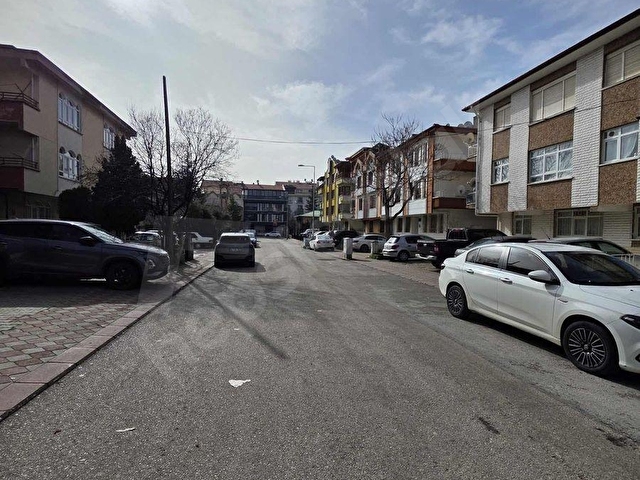KEÇİÖREN ÇİÇEKLİ MAHALLESİ İYİ LOKASYON BAHÇE KULLANIMLI DAİRE - Görsel 3