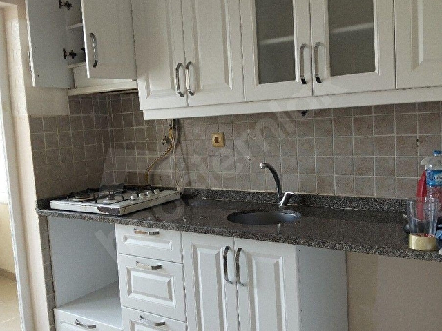 TOKİde İçi Yenilenmiş 2+1 Kiralık Son Kat - Görsel 4