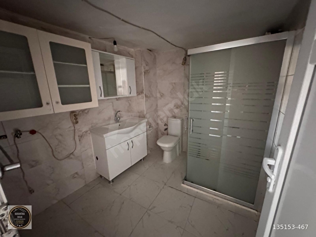 3+1 Tınaztepe Mahallesinde Tadilatlı Otoparklı Satılık Daire - Görsel 11