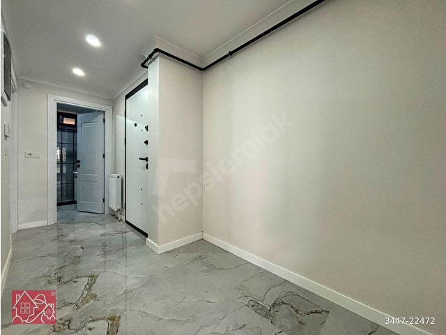 DİRECTTEN HASTANE&ADLİYE VE METRONUN DİBİNDE, SIFIR FERAH KULLANIM, AÇIK OTOPARK, AYRI MUTFAK 2+1 - Görsel 27