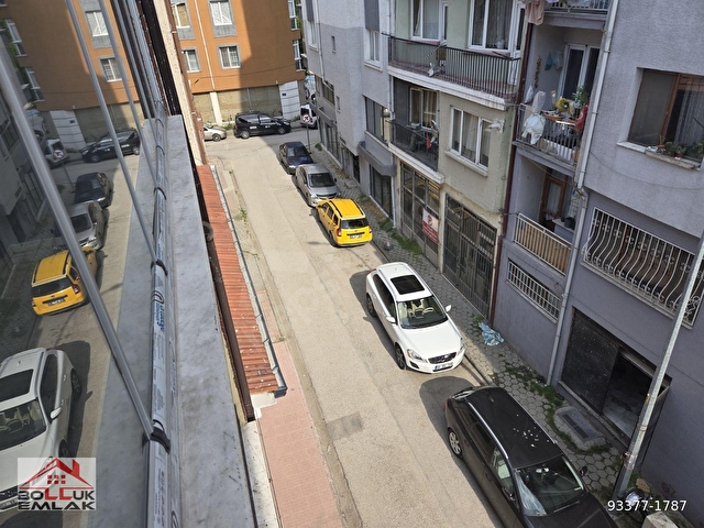 ŞEKER MAHALLESİNDE TAPUYA İŞLİ ÖZEL GARAJLI 145 M² FERAH 3+1 - Görsel 17