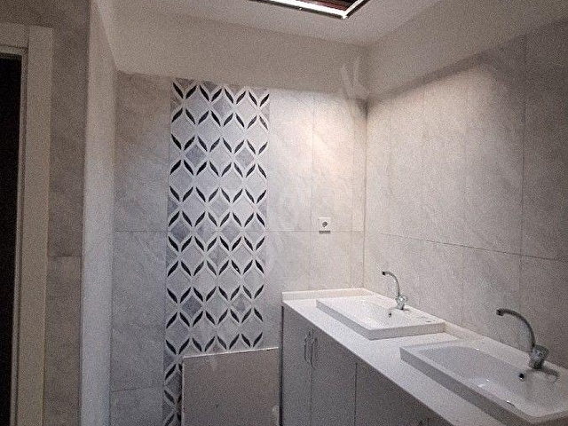 YENİMAHALLE/ÇARŞI CAD./TİCARİ BÖLGE İÇİNDE YER ALAN /FULL+FULL YAPILI /2.KAT/BLOK BAŞI/DÜKKAN&OFİS!! - Görsel 4