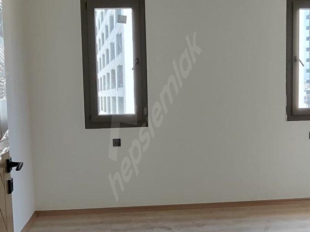THORDAN KİRALIK ERDEMLİ ARPAÇBAHŞİŞTE 1+1 SIFIR DAİRE - Görsel 17
