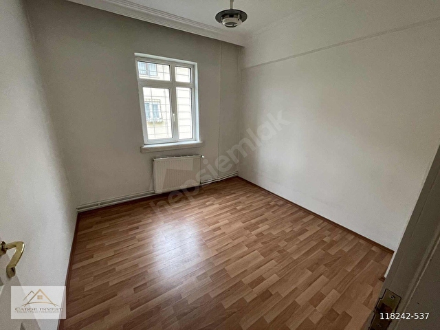 ÇANKAYA BAYRAKTAR MAHALLESİ BAYRAKLI SOKAKTA KİRALIK 3+1 DAİRE - Görsel 8