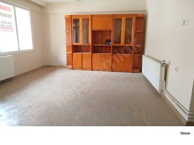 SALİHLİ M.PAŞA MAHALLESİ KURUDERE CADDESİNDE SATILIK 3.KT 3+1 DAİRE - Görsel 2