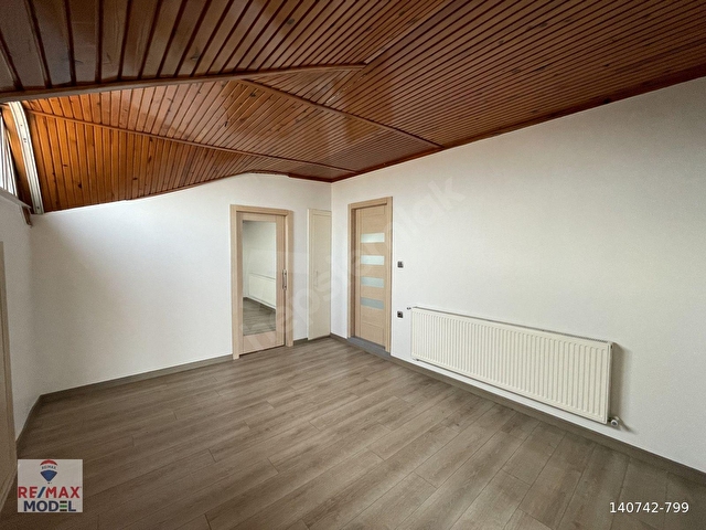 REMAX MODEL DENIZLIDEN ÇAMLIKTA SATILIK DUBLEKS DAIRE - Görsel 24