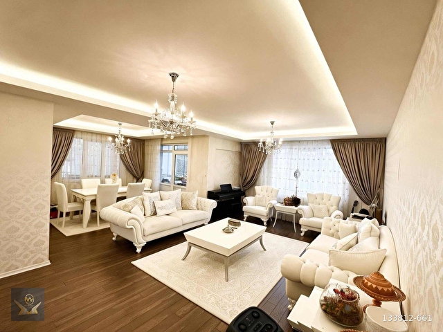 METYAPI GAYRİMENKULDEN GÜVENEVLER 3+1 GENİŞ BAKIMLI DAİRE