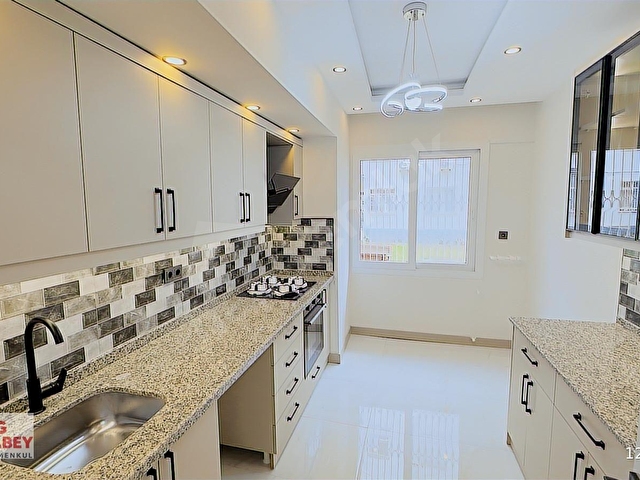 BEYAZEVLERDE YALÇINPARK CİVARI ALTERNATİFİ OLMAYAN SATILIK DAİRE - Görsel 11