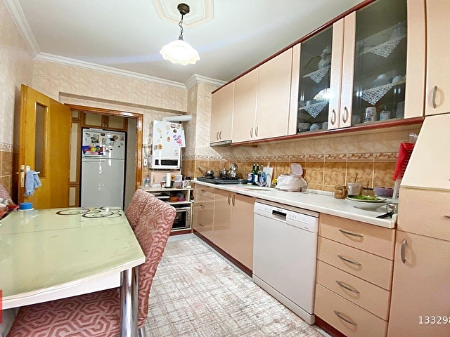 19 MAYIS KEVSER CAMİSİ YAKINI 3+1 KATTA GENİŞ DAİRE İSTEYENLERE - Görsel 11