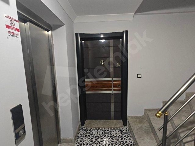 DİKİLİ ÜMMETOĞLU EMLAKTAN 2+1 90 M2 FULL EŞYALI DAİRE - Görsel 11