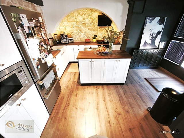 ୨ৎ AYGÜLDEN BURHANİYE MERKEZDE ADA MUTFAKLI GİYİNME ODALI ASANSÖRLÜ DOĞALGAZLI 3+1 SATILIK DAİRE୨ৎ - Görsel 7