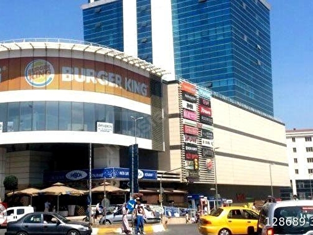 ESENYURT MERKEZ MAHALLESİ 3+1 SIFIR LÜX SATILIK ARAKAT DAİRE! - Görsel 30