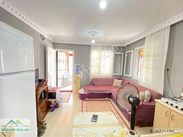 Seferihisar Ürkmez merkezde satılık 1 + 1 deniz tarafında daire - Görsel 16