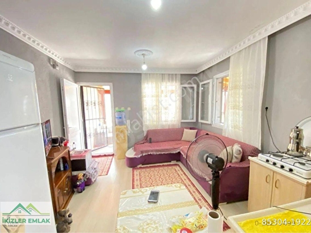 Seferihisar Ürkmez merkezde satılık 1 + 1 deniz tarafında daire - Görsel 17