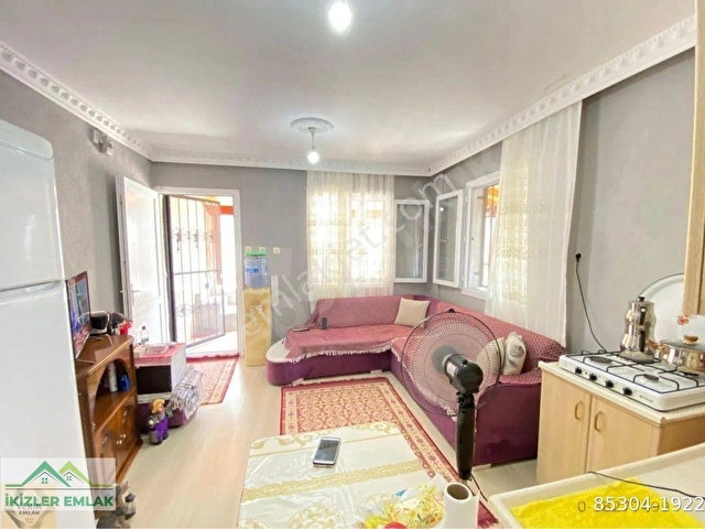 Seferihisar Ürkmez merkezde satılık 1 + 1 deniz tarafında daire - Görsel 23