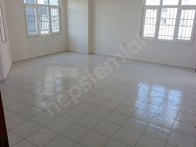 Adana Koop şırdanci cumali civarı 3+1 cepheri açık geniş ferah bir daire - Görsel 5