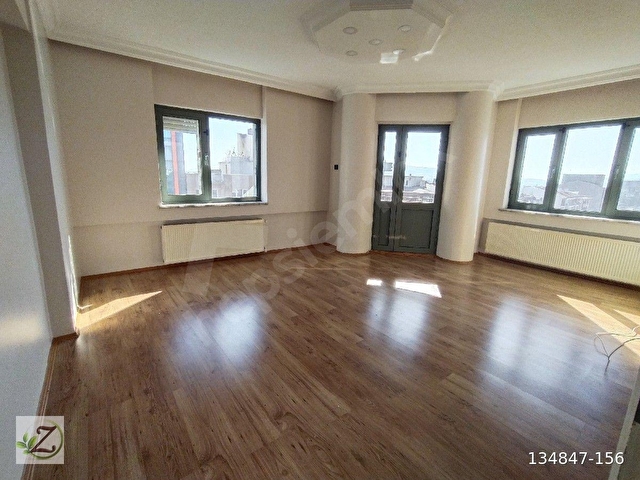 Atatürk Caddesi Üzerinde Asansörlü Kiralık 3+1 Dubleks - Görsel 7