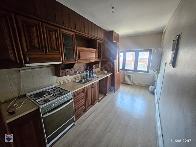 REMAX MID DEN - ÇARŞI MERKEZDE 3+1 ARAKAT ASANSÖRLÜ SATILIK DAIRE - Görsel 4