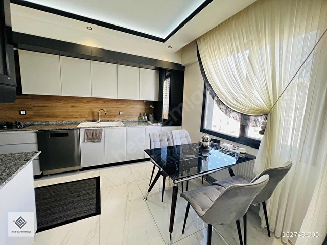 PAPATYA CAD. ÜZERİ - DÜŞÜK KAT YATAY MİMARI - ÖNÜ PARK 4+1 - Görsel 2