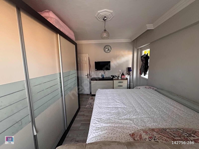 ÇANAKKALE BARBAROSTA İÇİ TADİLATLI 3+1 KULLANIŞLI DAİRE - Görsel 14