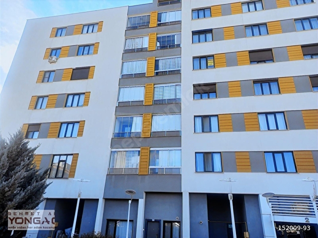 SANCAK LİFE SİTESİNDE ARAKAT 3 CEPHELİ SATILIK DAİRE - Görsel 2