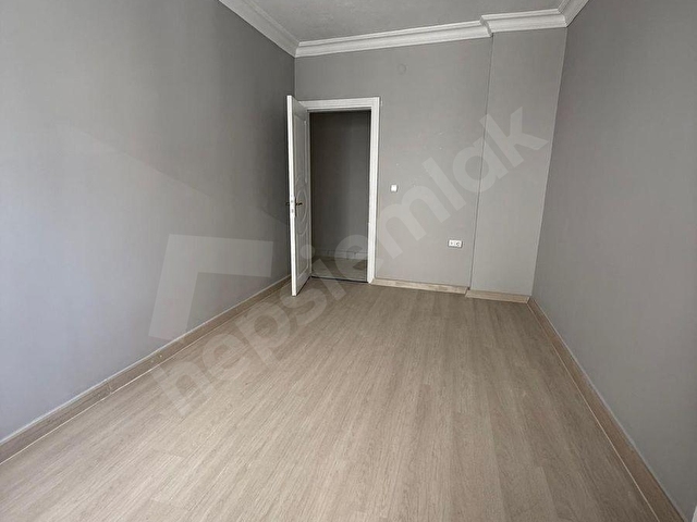 MUSTAFA KEMAL MAHALLESİ ANA CADDE ÜZERİNDE GENİŞ 3+1 SATILIK DAİRE - Görsel 14