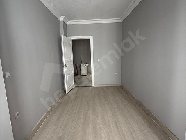 MUSTAFA KEMAL MAHALLESİ ANA CADDE ÜZERİNDE GENİŞ 3+1 SATILIK DAİRE - Görsel 15