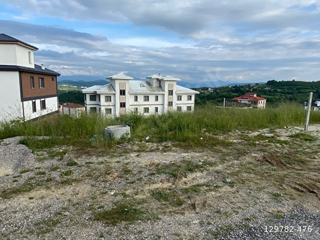 BAŞOĞLU GAYRİMENKULDEN ÇATMACA KAVALLAR’DA SATILIK İMARLI 390 M2 ARSA