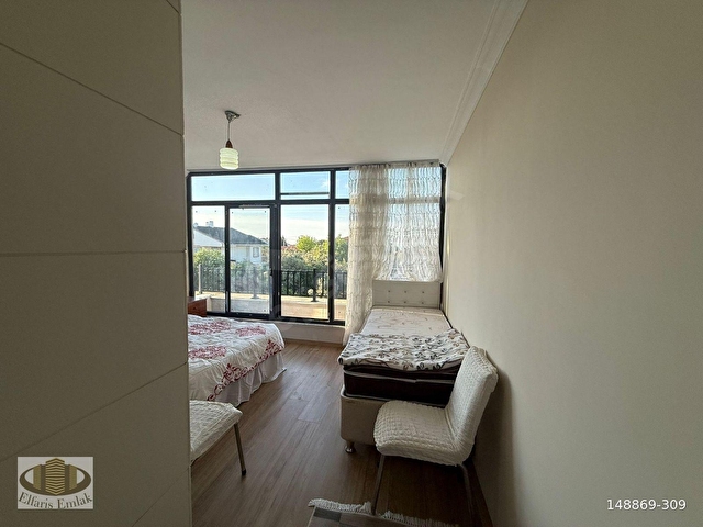 KORUKÖYDE DENİZ MANZARALI 1+1 EŞYALI SATILIK DUBLEKS DAİRE - Görsel 11