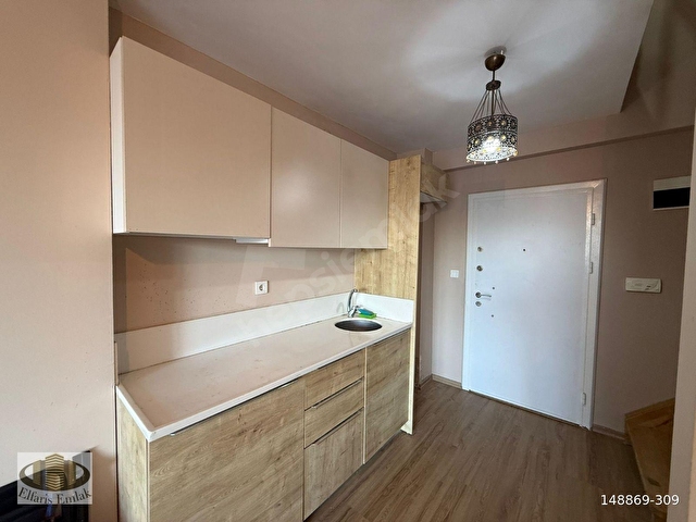 KORUKÖYDE DENİZ MANZARALI 1+1 EŞYALI SATILIK DUBLEKS DAİRE - Görsel 7