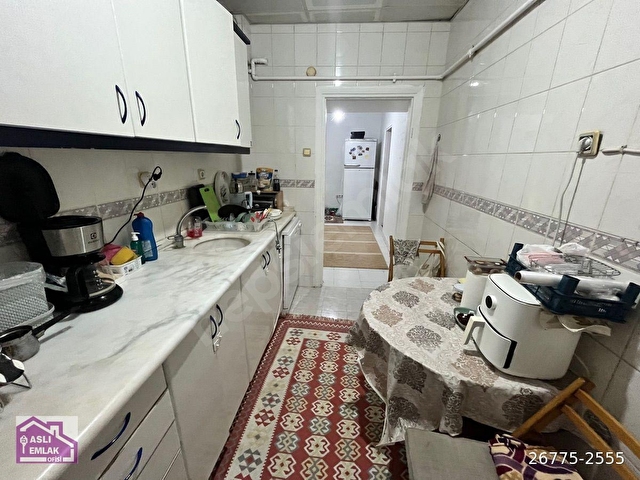 ASLI DAN SOKULLU CADDESİNDE KOMBİLİ TEMİZ 2+1 BAHÇE KATI - Görsel 16