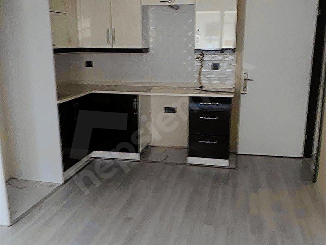 YEŞİLYURTTA METRO 35 EMLAKTAN KİRALIK YENİ DAİRE - Görsel 7