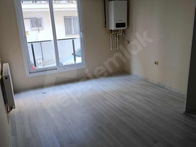 YEŞİLYURTTA METRO 35 EMLAKTAN KİRALIK YENİ DAİRE - Görsel 8