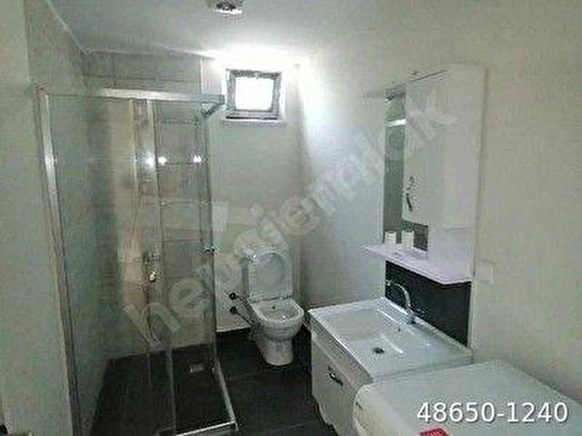 NOYAN EMLAKTAN BAHÇELİEVLERDE SATILIK 1+1 DAİRE - Görsel 4