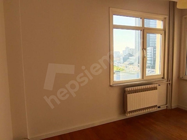 Nisbetiye Gazi Güçnar Sokakta Kiralık Geniş, Temiz 3+1 Daire - Görsel 24