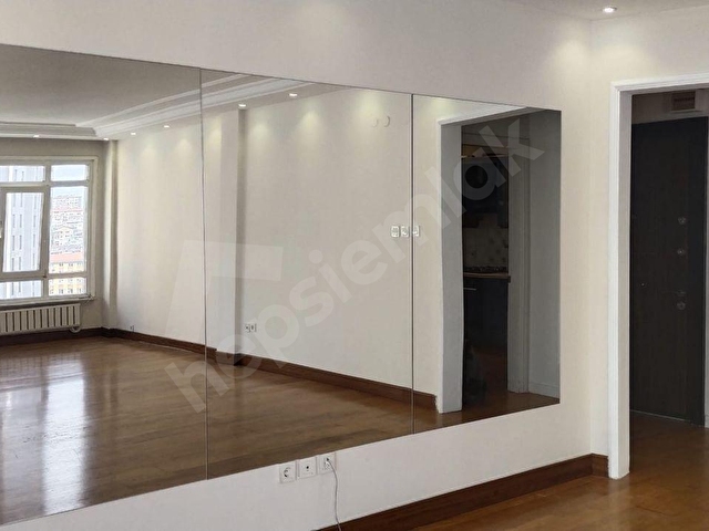Nisbetiye Gazi Güçnar Sokakta Kiralık Geniş, Temiz 3+1 Daire - Görsel 13