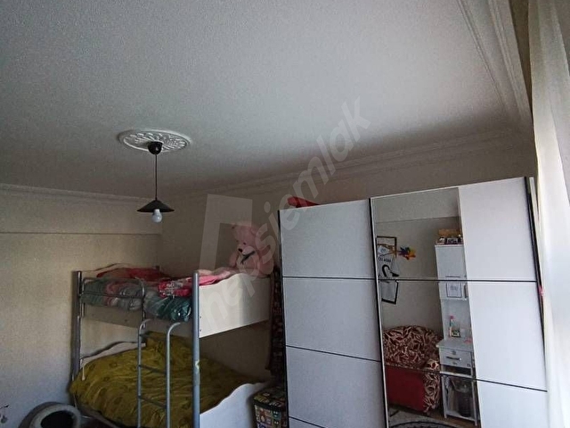 Etimesgut merkezi yerde 2+1 yapılı daire - Görsel 12