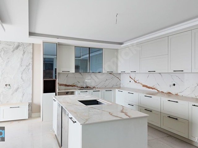 LA PERLA REZİDANSTA ÖN CEPHE KONUMLU SATILIK 4+1 LÜKS DAİRE - Görsel 14