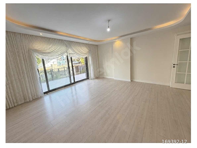 ATİKERDEN 1+1 60 M2 HEM BAHÇELİ HEM DENİZLE İÇ İÇE DAİRE - Görsel 7