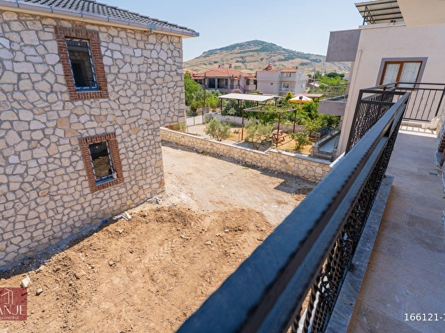 FOÇA BAĞARASINDA TAM MÜSTAKİL, GENİŞ BAHÇELİ SATILIK RÜYA VİLLA - Görsel 26