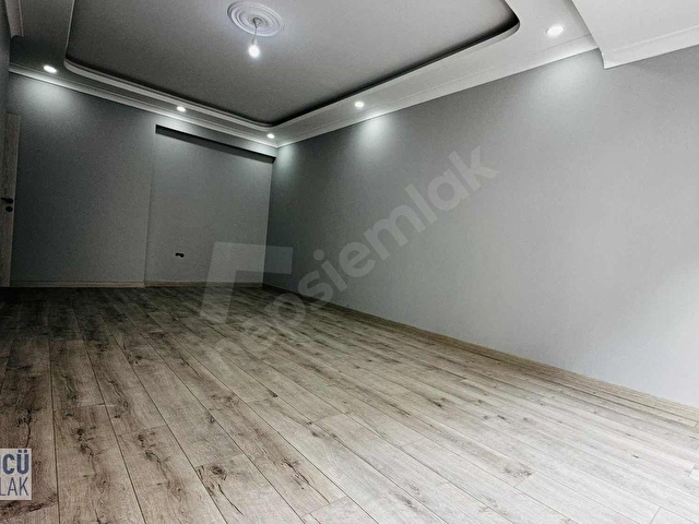 ESENYURT MEYDANDA SATILIK 2+1 SIFIR DAİRE - Görsel 5