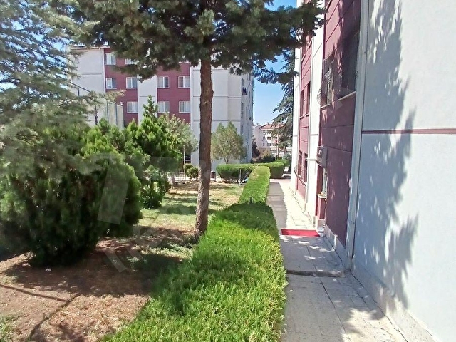 BATIKENT BATI SİTESİ MAH. SEYMEN 90 SİTESİ ARA KAT SATILIK 3+1 - Görsel 6
