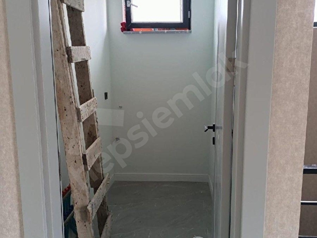 Tokat merkez güneslide 6+1 satlik villa - Görsel 28