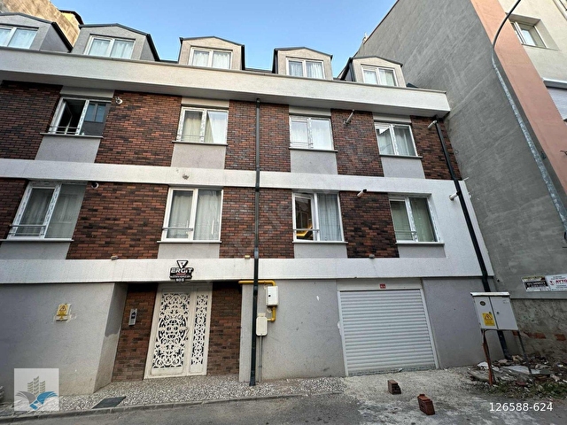ÖMERAĞA MH.330 m2 ARSA PAYLI 102.000 TL KİRA GETİRİLİ 6 AD.DAİRE