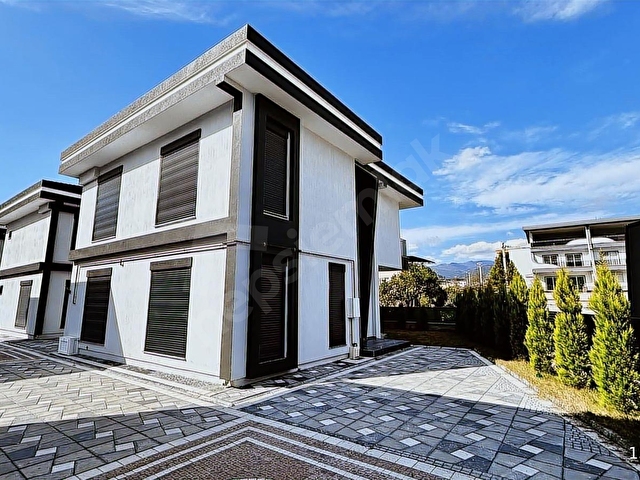 Dallıcada Kaçırılmayacak Fırsat Özel Bahçeli 4+1 Modern Villa - Görsel 5
